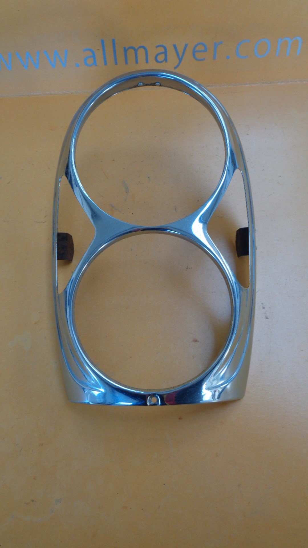 Scheinwerfer-Ring Bosch, Zierring für Doppelscheinwerfer, Mercedes W108,  W109, W111, W112 - Oldtimerhandel Allmayer